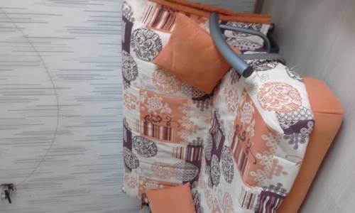 Продам диван (145см)